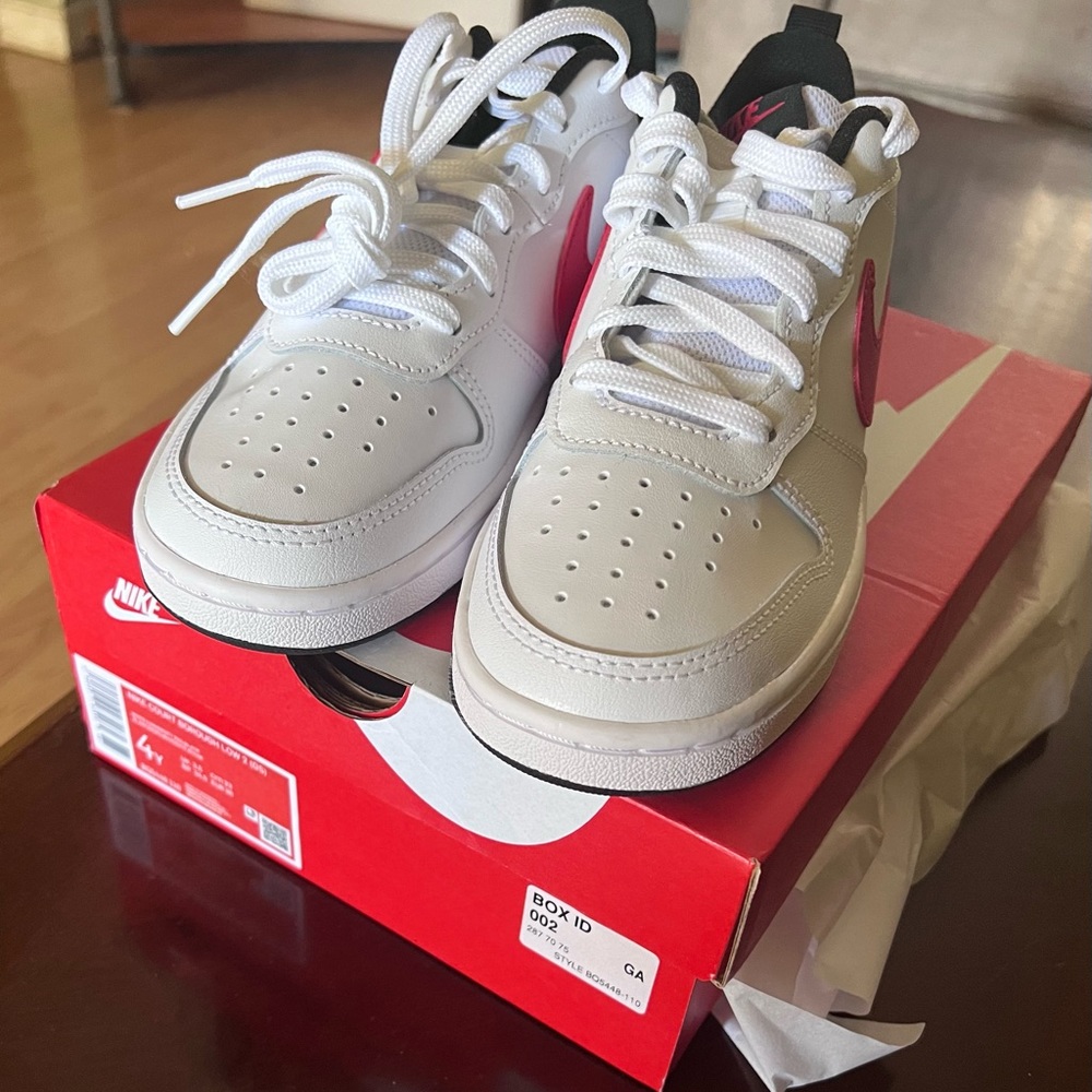 Nike shoes